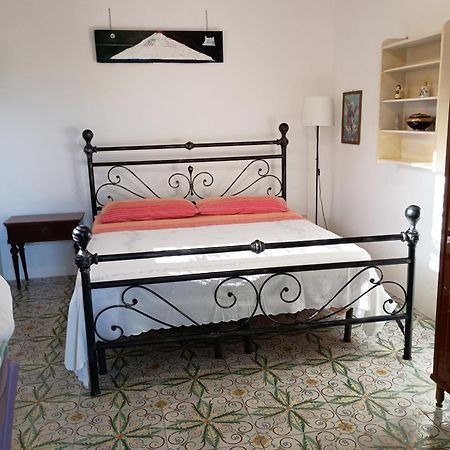 Casa Agrumeto Stromboli Eksteriør bilde